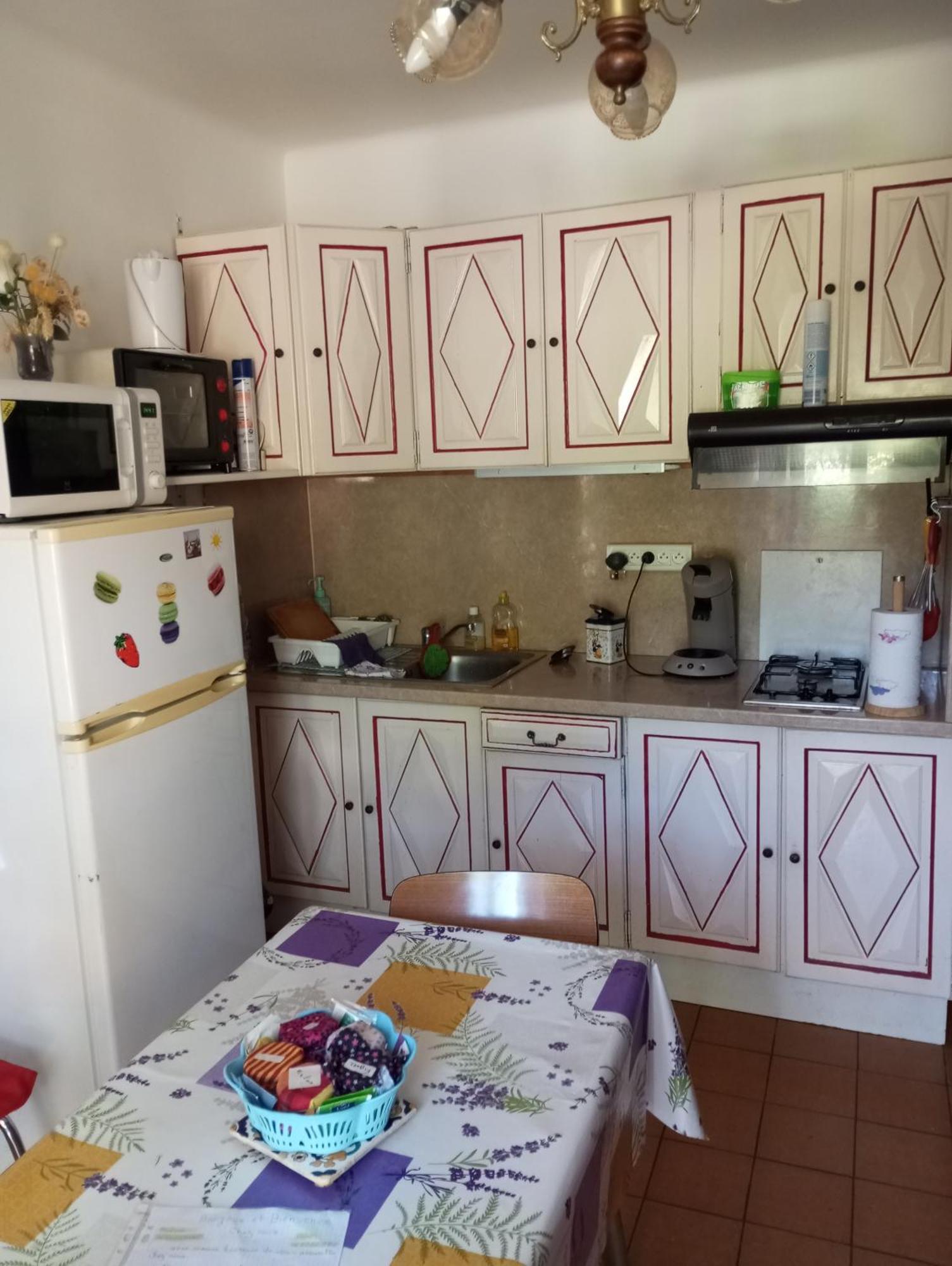 F1 Chambre Et Cuisine Reynès Esterno foto